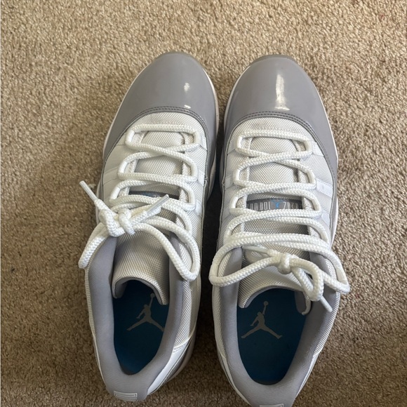 Jordan 11 lows cement grey size 11